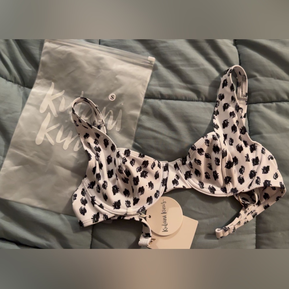 Kulani underwire bikini top small